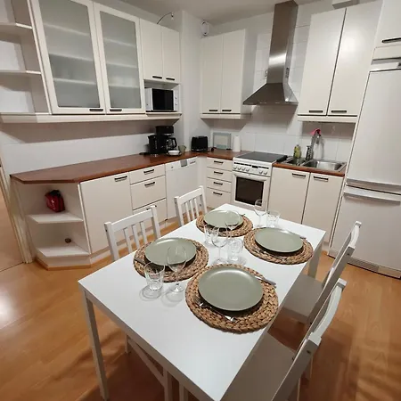 Aurora Arctic Close To Center Apartment
